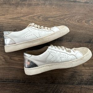 Steve Madden Sneakers